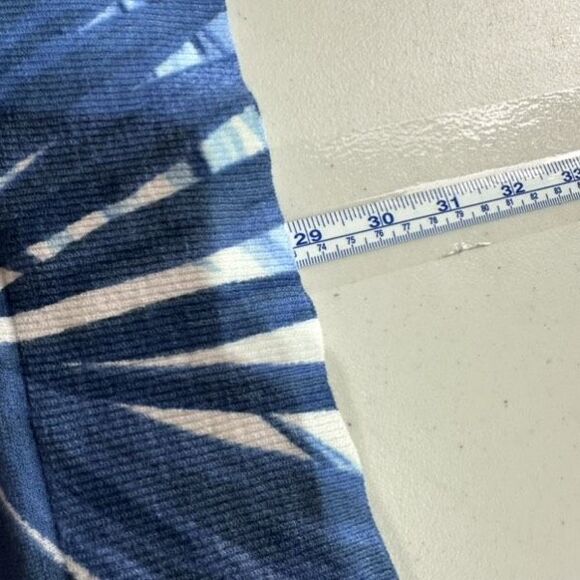 Talbots Tropical Blue & White Sweater V-Neck Size 2X Palm Print Plus Coastal - Picture 10 of 10